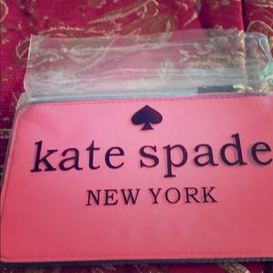 Kate spade ♠️ wrist wallet